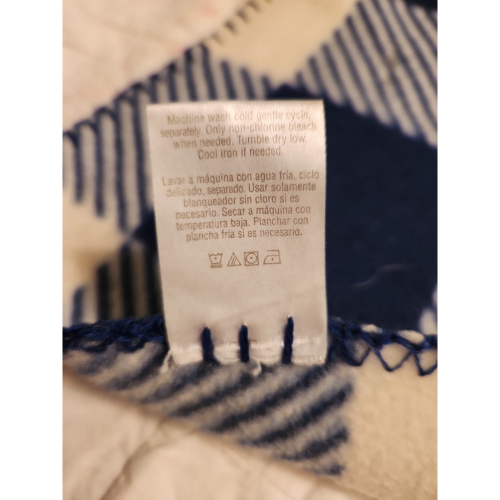 Cannon buffalo check plaid fleece 100% polyester throw blanket 58X49 blue white - Picture 5 of 6
